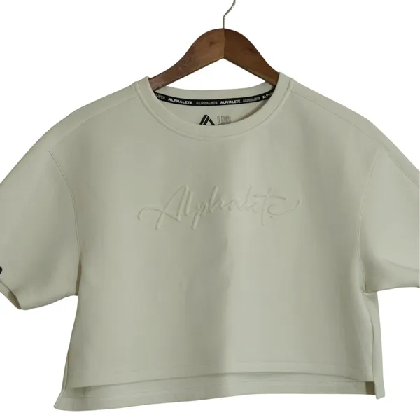 Alphalete LDB More Elements Women Cream Embossed Logo Cropped Sweatshirt Small - Image 2