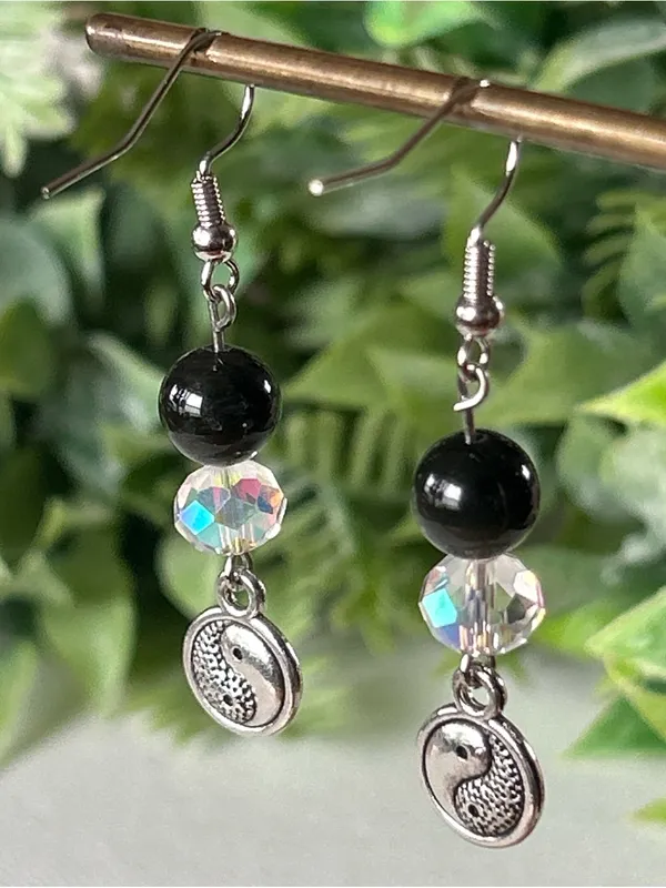 Handmade black obsidian and silver Yin Yang Dangle Earrings - Image 4