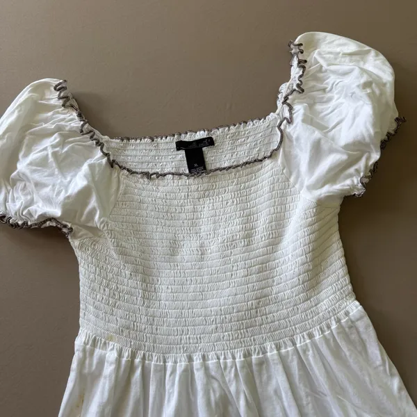 Y2K Era Willi Smith Embroidered Smocked Peasant Top - Image 2