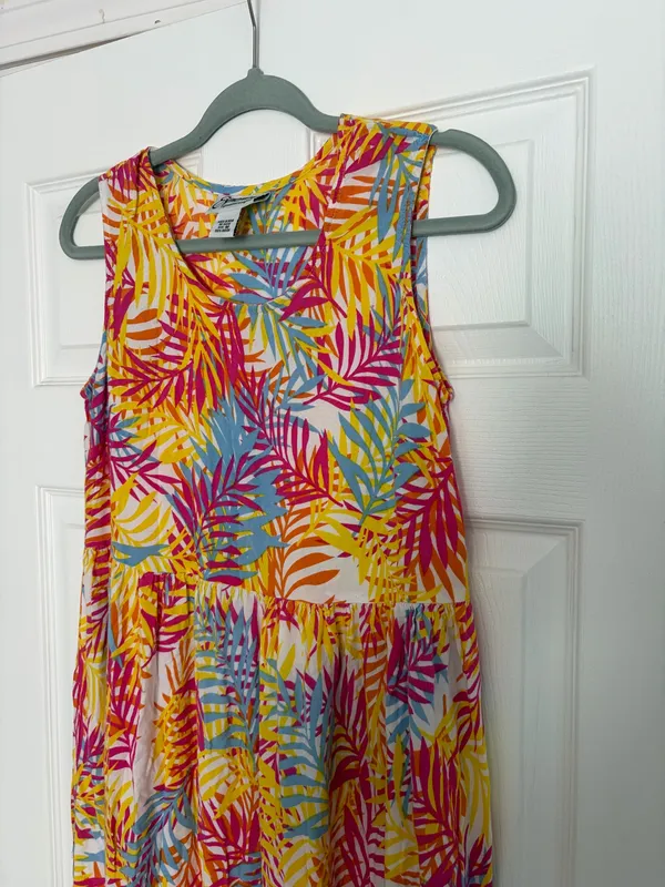 Essentials Vintage Summer Dress size M Multiple Size M - Image 2