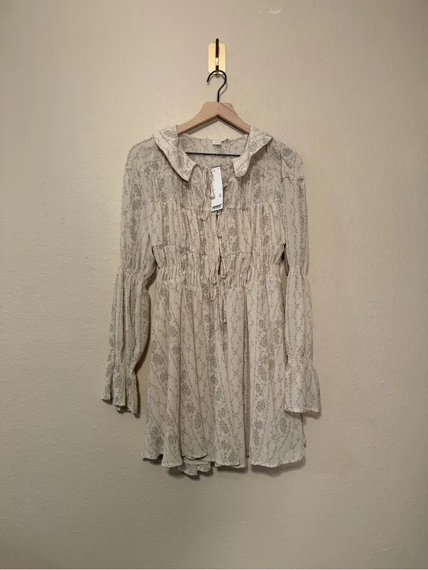 Urban Outfitters Kimchi Blue Lonie Smocked Mini Dress Size Large NWT - Image 5