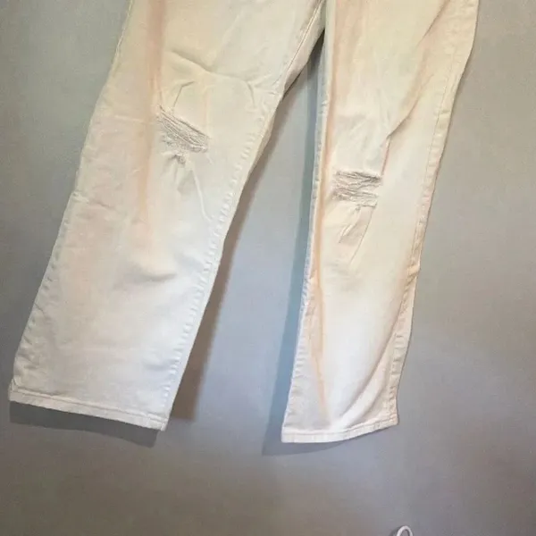 Pilcro Anthropologie Women’s Sz 29 White Distressed Straight Leg Jeans High Rise - Image 4