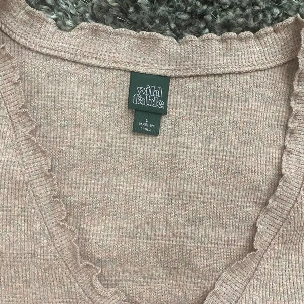 Wild Fable Cropped V-Neck, Size L​​​​​​​​​​​ - Image 2