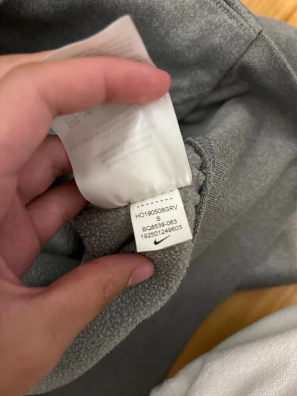 Nike Duke pullover hoodie medium - Image 6