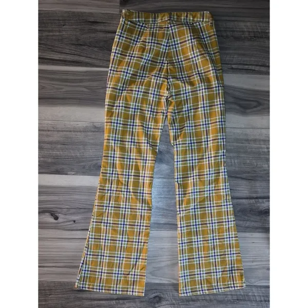 Urban-outfitters Women's Yellow and White Trousers - Image 6