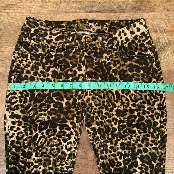 Jennifer Lopez Cheetah Print Skinny Jeans - Image 8
