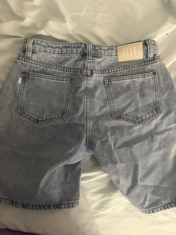 Low rise Jorts Blue Size 4 - Image 2
