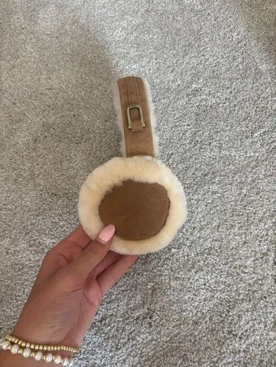 UGG Earmuffs Chestnut Classic Suede - Image 2