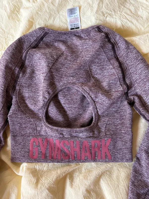 Gymshark Long Sleeve Top Cropped - Image 2