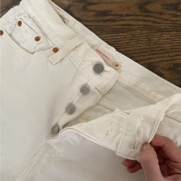 Levi’s high waisted white wedgie straight leg raw hem button fly jean pants 26 - Image 6