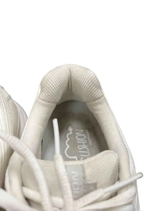 Brooks Addiction womens white leather casual walking sneakers sz 11B SKU 10-706 - Image 9