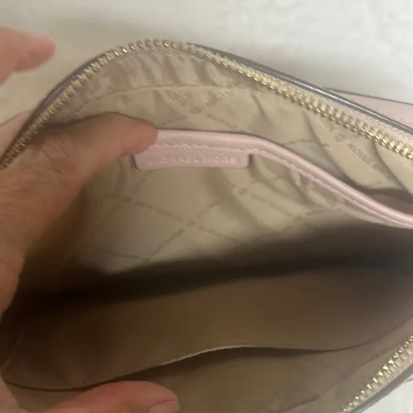 Michael Kors Pink Crossbody Bag with Structured Design - Image 10