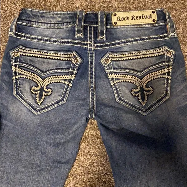 Rock Revival Low Rise Jeans New Without Tags Medium Wash - Image 4