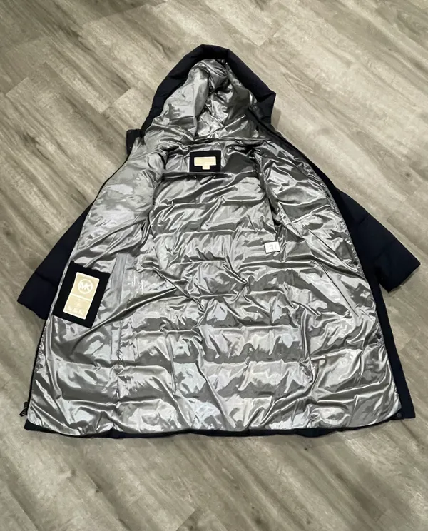 Navy Puffy Coat/Jacket - Image 9