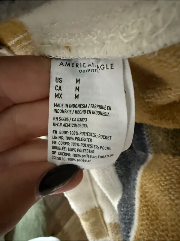 American Eagle Oversized Plaid Sherpa Shacket Women M Yellow Black - Image 5
