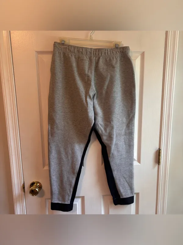Nike Tech Fleece Joggers Gray Black Zip Pocket Sweatpants Women's M - Image 2