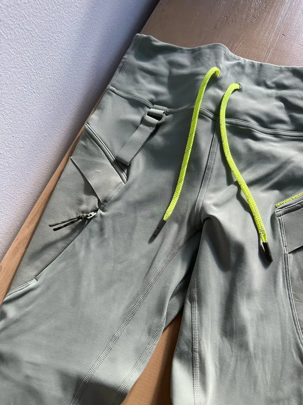 Lululemon Cargo Super-High-Rise Hiking Tight 25" Laurel Green 6 - Image 2