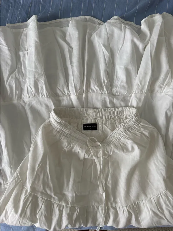 White Fox Boutique white maxi skirt 100% cotton- never worn - Image 7