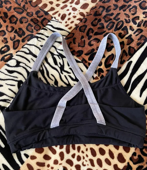 Athleta Bra, black / gray size  M - Image 6