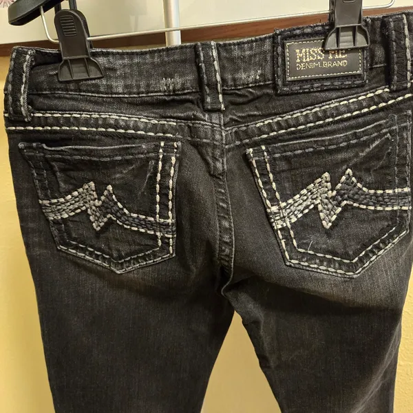 Miss Me Capri Sunny Skinny Black Denim Jeans Size 30 - Image 2