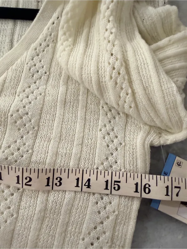 NWT Aeropostale Size L Ivory Pointelle Knit Cropped Stretch Lace Cardigan Y2K - Image 9