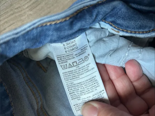 Old Navy Blue Distressed Skinny Jeans - Image 4