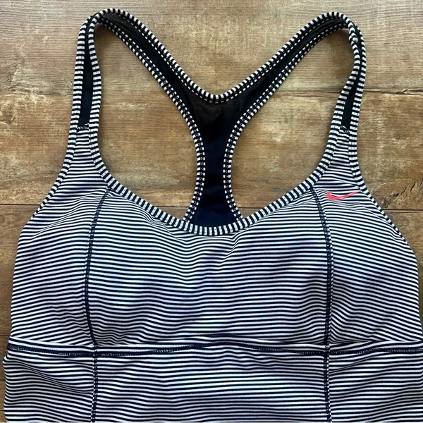 Nike Athletic Sleeveless Racerback Striped Workout Tank Top Size Large - Image 4