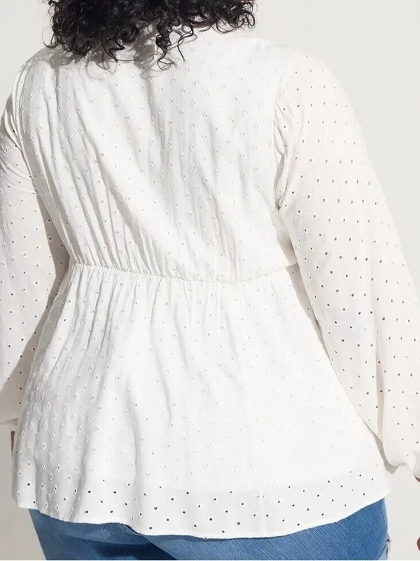 Torrid Women’s Long Sleeve White Eyelet Babydoll Tunic Size 00 (10) - Image 2