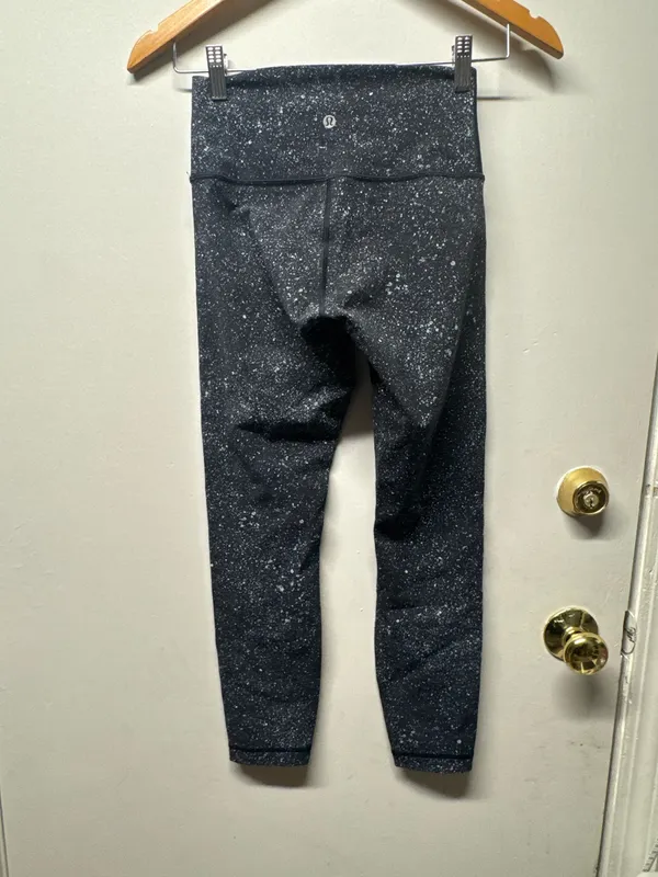 Lululemon Luminesce Splatter Ice Grey Black Align Crop 21 4 - Image 4