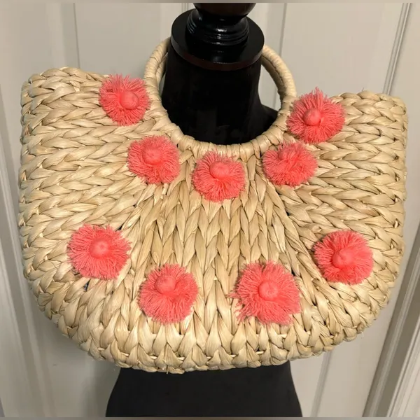 Straw Rattan Tote Bag with Floral Accents & Gingham Lining - Image 5