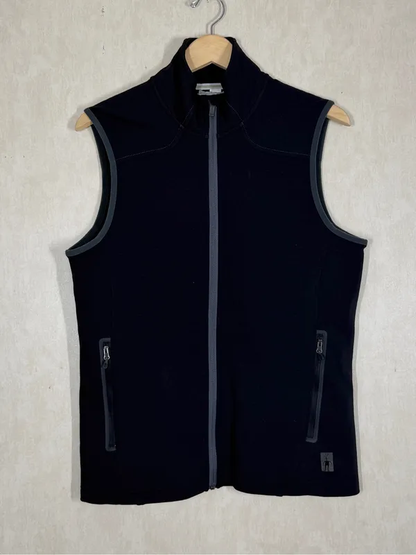 Smartwool Women’s PhD Hyfi Merino Wool Vest Full Zip in Black M - Image 2