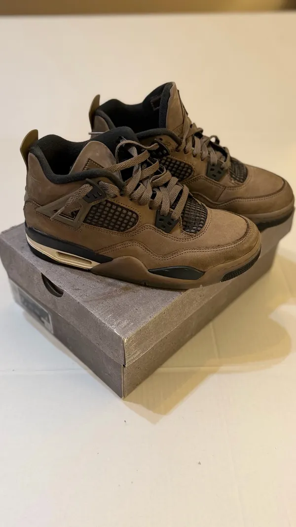 Big Kid Jordan’s - Image 3