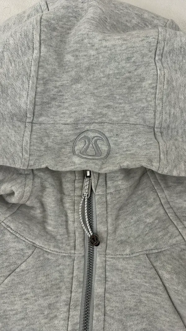 Lululemon Sweater Grey - Image 2