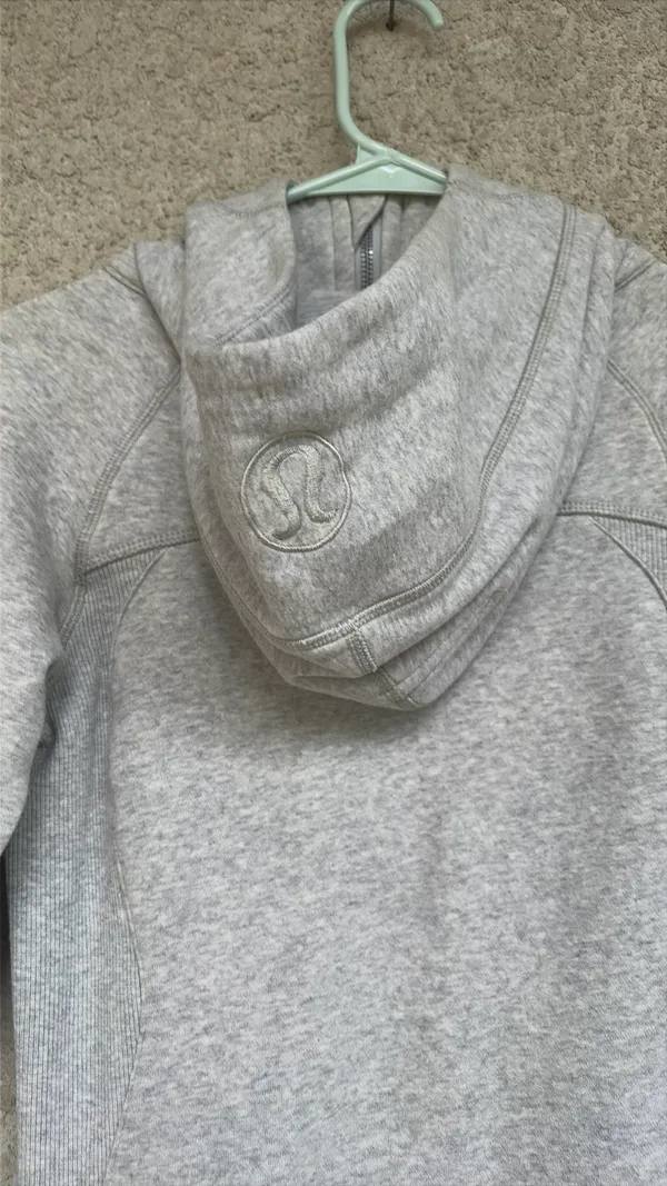 Lululemon Scuba Hoodie - Image 3