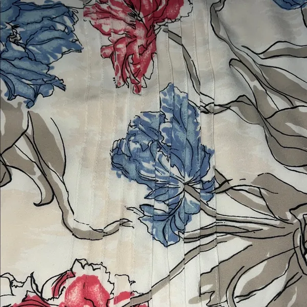 Ann Taylor Pink and Blue Pleated Sleeveless Tank Top - Image 3
