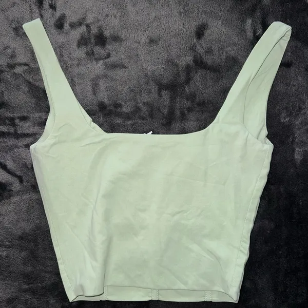 Princess Polly Leighton Top in Green Size 0 New with tag - Image 6