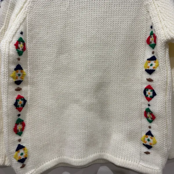 American Vintage Vtg 70's Crewel Embroidered Knit Sweater Dayne Taylor White Turtleneck,‎ Small - Image 2