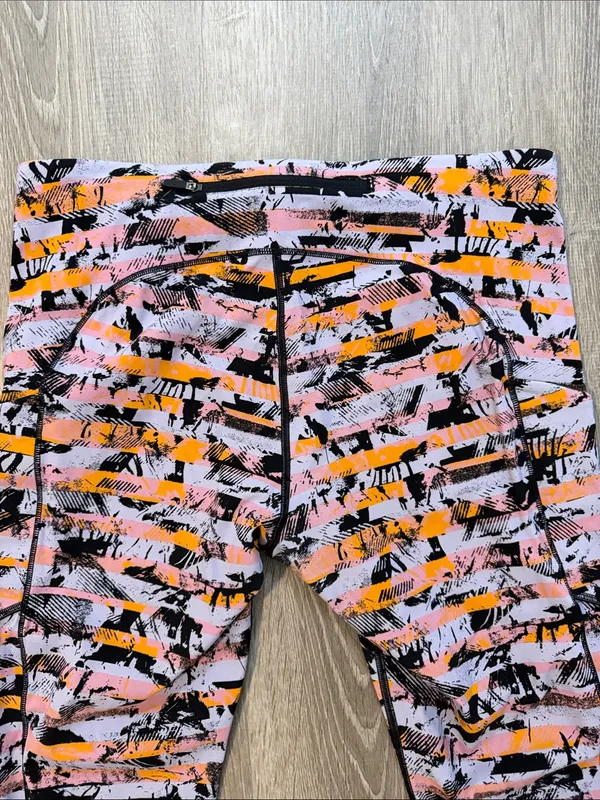 Lululemon 12 Speed Up Crop Mid Rise Workout Yoga Lounge Run Gym Women’s Leggings - Image 6