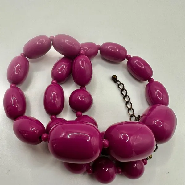 Chunky pink beaded necklace Pink - Image 5
