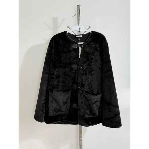 NWT Universal Thread Women Black Faux Fur Toggle Jacket Coat Pockets Size XL - Image 3
