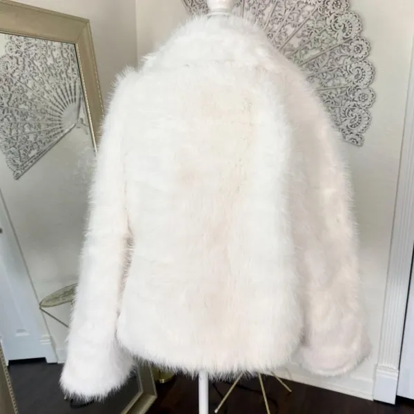 NEW Elegant Old Money Mobwife White Faux Fur Jacket & Hat Boom Instanbul L - Image 6