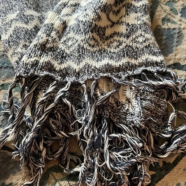 Aerie small sweater‎ cardigan - Image 7