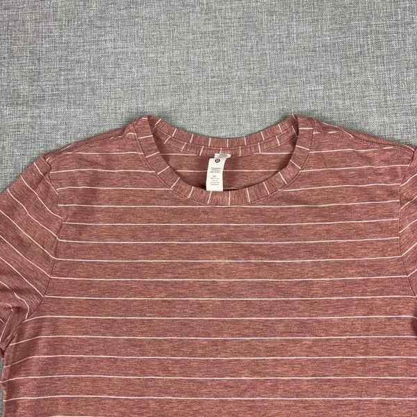 Lululemon Athletica T-Shirt Womens 2 Red Striped Crew Neck Short Sleeve Top - Image 4