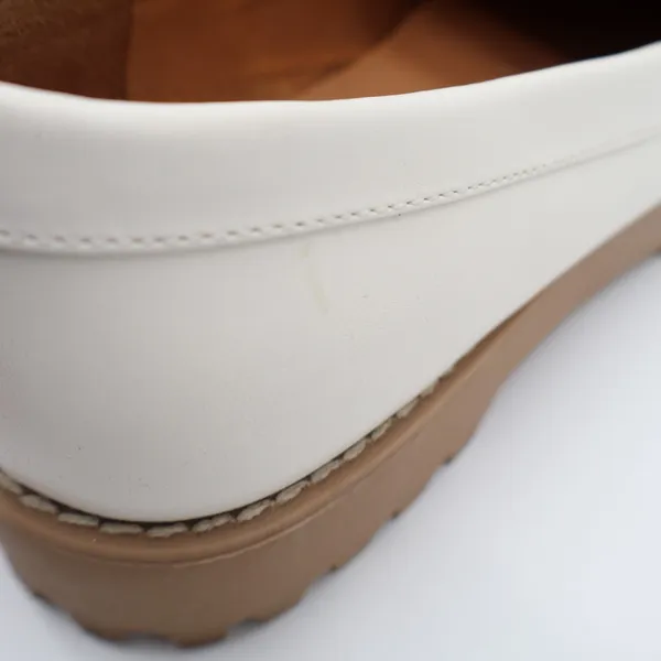 A New Day Danica Loafers Womens US 8.5 Off White Leather Horsebit Lug Sole Shoes - Image 7