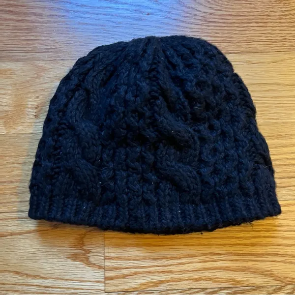 The North Face black knit flannel lined winter hat - Image 2