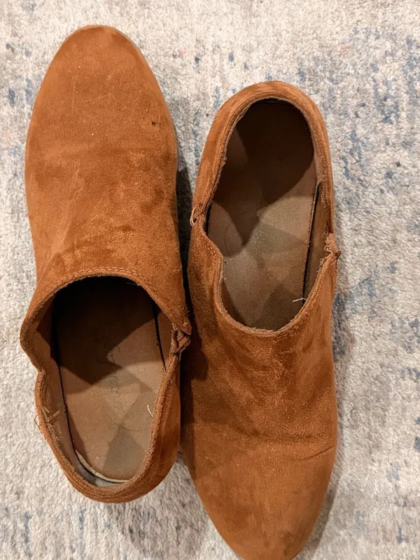 Final price Ladies American Eagle Suede Booties - Image 8