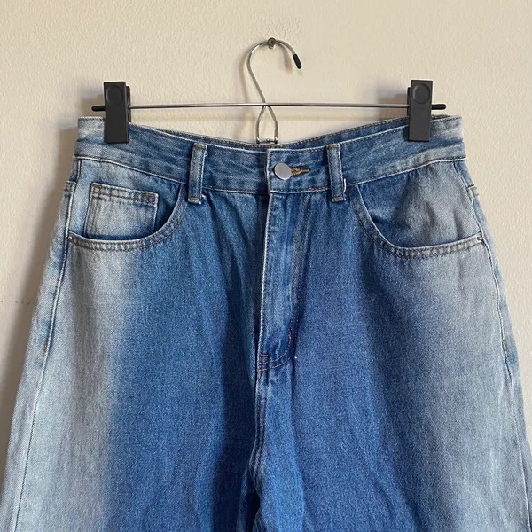 SheIn High Waisted Color Fade Jeans - Image 7