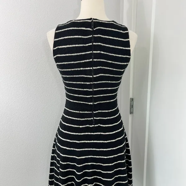 Alice + Olivia Small Black, White Monah Pinstripe Stretch Knit Sleeveless Dress - Image 4