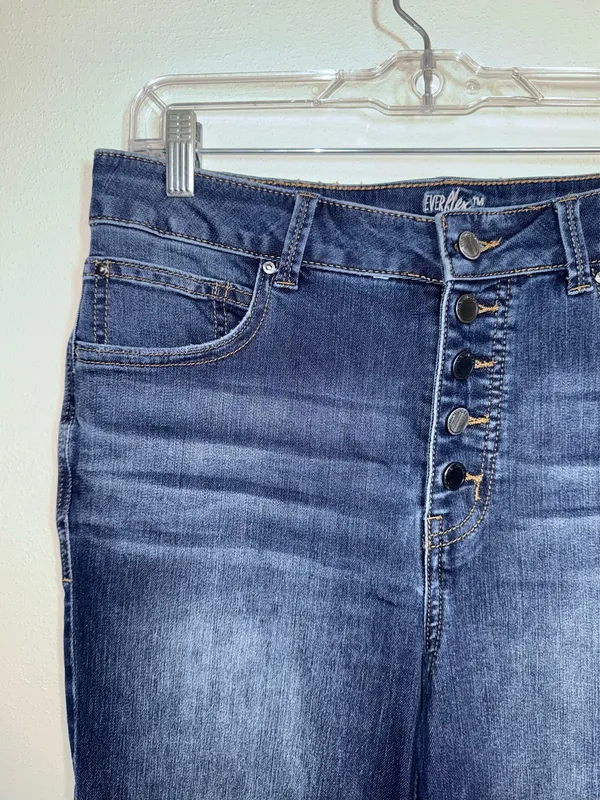 Maurices Everflex Super Skinny High Rise Jeans Dark Wash Button Fly - Image 3