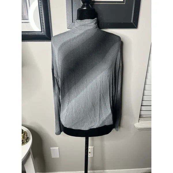 Babaton long‎ sleeve Turtleneck Top XS Black,grey. - Image 3